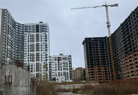 Листопад 2025